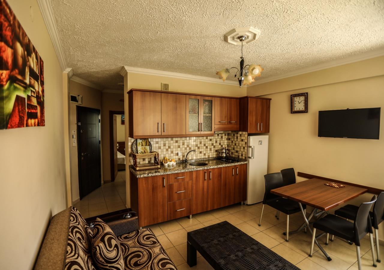 Sari Konak Apart Otel Erdemli Экстерьер фото