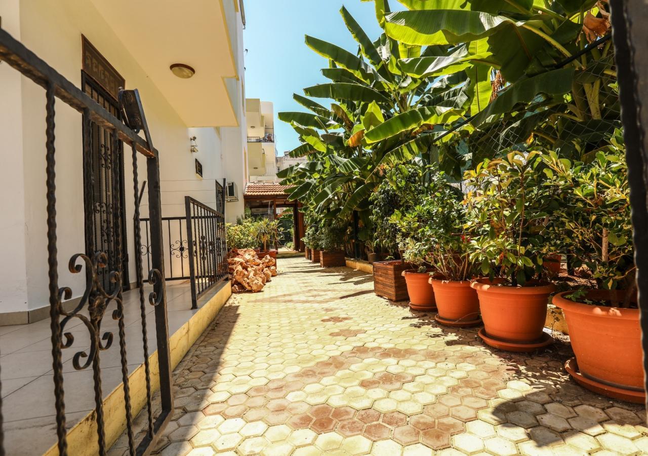 Sari Konak Apart Otel Erdemli Экстерьер фото